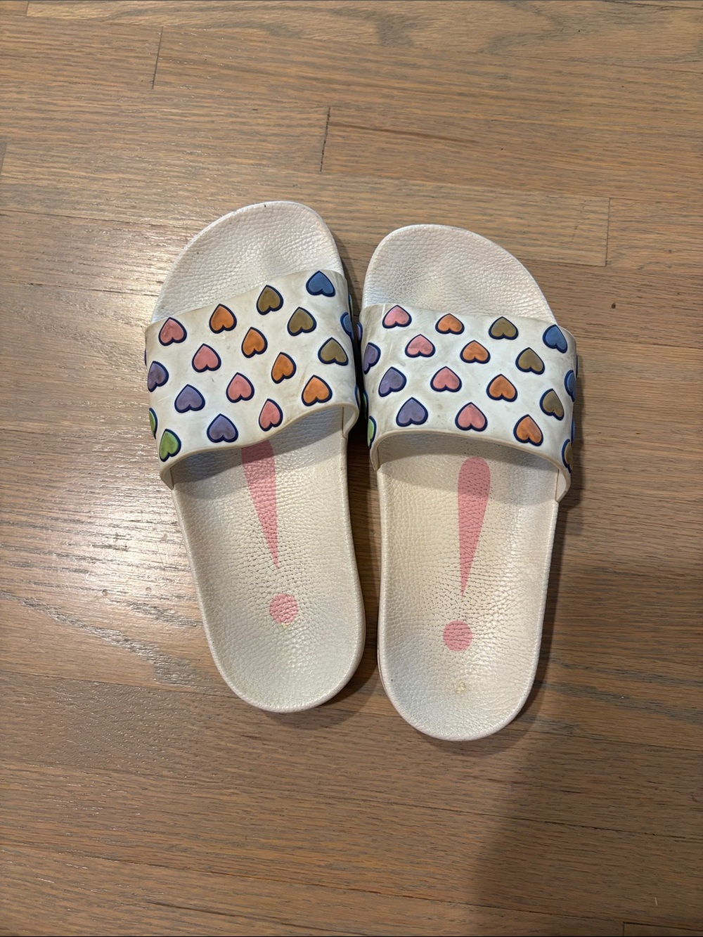 Roller Rabbit heart slides - Picture 4 of 4